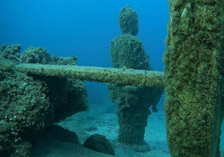 La Curiosa Figura De Buda Que Se Esconde En Las Profundidades De Cabo